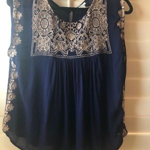 Blue Sleeveless Embroidered shirt